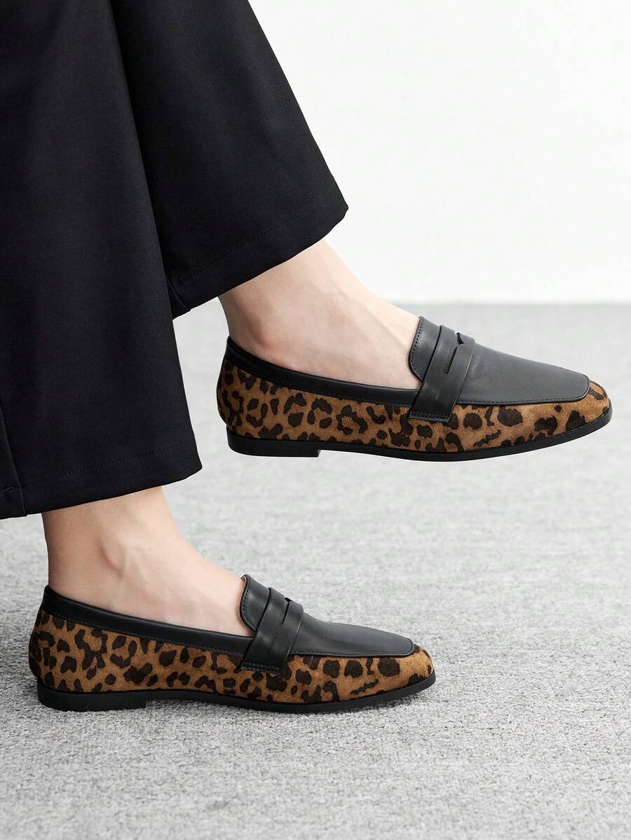 CUCCOO BIZCHIC 女士休闲简约平底鞋，适合办公和通勤穿着 - 棕色 - 查看 1