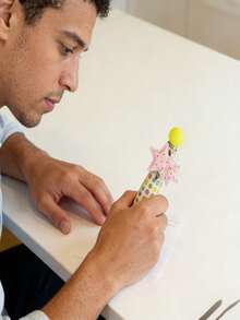 Joivida 可爱星形笔，卡通美学圆珠笔套装，柔软星形按压式凝胶笔，适用于书写、日记、笔记、办公用品、可爱桌面配件、文具礼品创意 - 彩色 - 查看 9