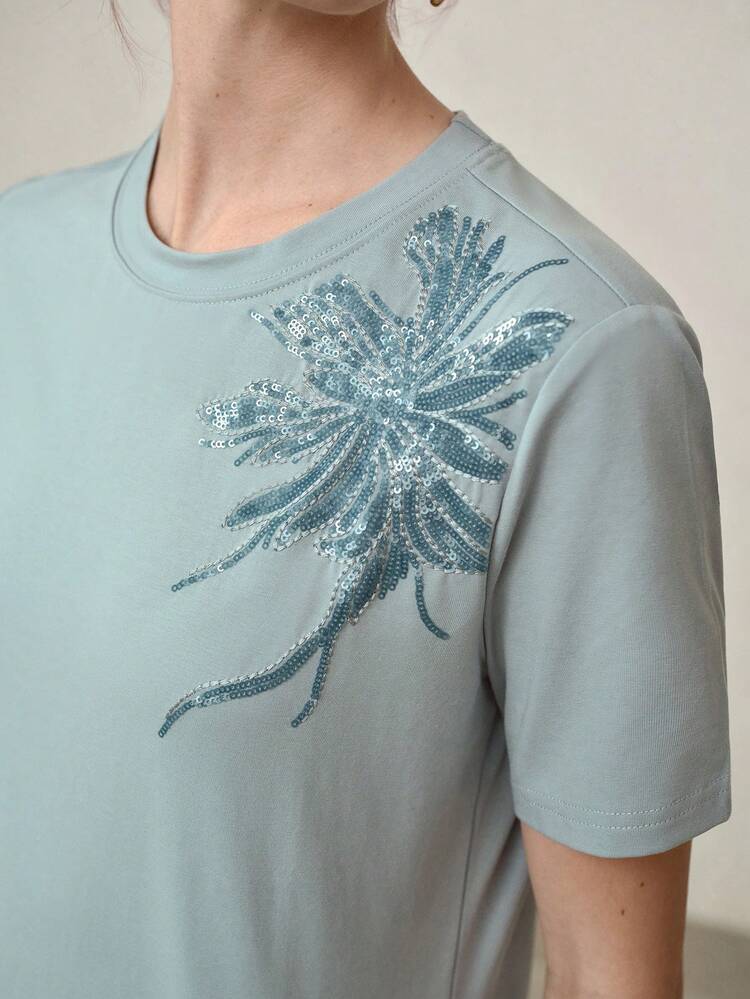 WOMEN'S BEADED FLORAL EMBROIDERED T-SHIRT