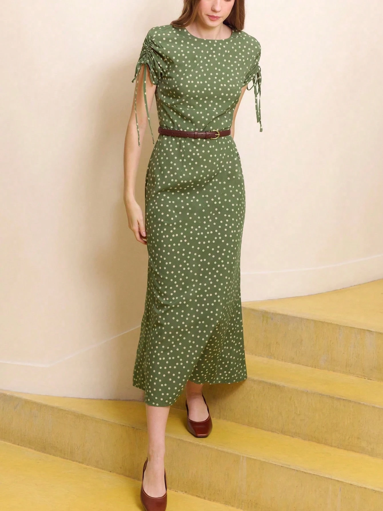 Vestido Longo Elegante de Bolinhas Verde Escuro