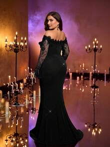 Glamrae Plus Size Elegant Red Off-Shoulder Floral Decor Long Sleeve Sheer Lace Patchwork Ruched Waist Mermaid Hem Formal Gown(Heavily Embellished Design) - Black - View 2