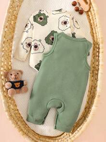SHEIN Newborn Male Baby Apricot Pit Stripe Cartoon Printed Long Sleeved Jumpsuit Paired With Green Teddy Bear Embroidered Shoulder Strap Jumpsuit, Two Pieces Set, Fashionable, Personalized, Cute Autumn New Style Fall Winter