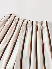 Teen Boy Textured Striped Short Sleeve Shirt And Striped Shorts, Casual And Comfortable For Outdoor And Indoor Wear, Suitable For Summer