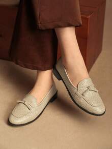 Women's Casual Versatile Commuting Bow Decor Flat Shoes - Apricot - View 7