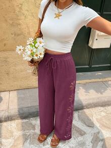 SHEIN Frenchy Quần ống rộng dáng suông phong cách thường ngày đi nghỉ mát dành cho nữ, có dây rút ở eo, thêu hoa và khoét lỗ. - Màu đỏ tím - Xem 6