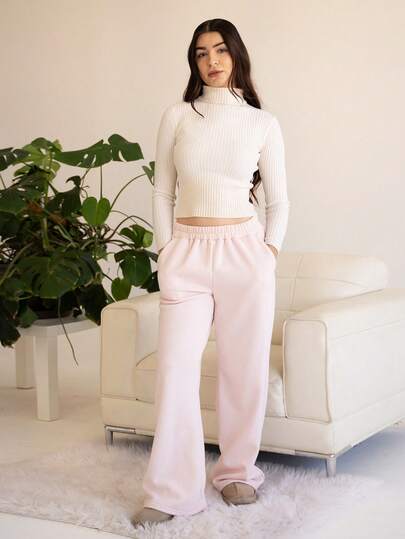 Andrea Bello 超大号抓绒运动裤，适合度假、机场休闲、90年代风格、毕业典礼、返校、教师等场合，也适合女性、秋季、冬季、圣诞节等场合穿着。