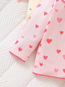 SHEIN Newborn Baby Girl White Knitted Striped Cartoon Cherry Print Pattern Lotus Collar Long Sleeved Top Paired With Matching Pants Cute, Sweet, Elegant, Comfortable Fabric Suitable For Home And Outdoor Activities Baby Girl Heart Outfit Baby Girl Clothes Heart Baby Girls Clothing Born Baby Girl Clothes Strawberry - Pink - View 8