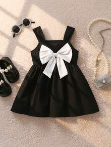 SHEIN Playful Pals 1pc Baby Girls Sweet Princess Elegant Black And White Dress,Large 3D Bowknot Decor Sleeveless Square Neck A-Line Party Sundress For Birthday Summer - Black and White - View 7