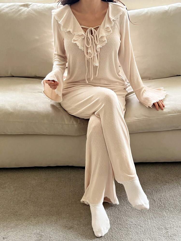 Ruffled Collar Comfortable Knit Women Pajama Set