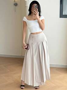 Modelyn Elegant Pleated Asymmetric Hem Women's Skirt, Suitable For Commuting - Khaki - View 2