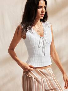 Easelle 夏季休闲白色针织蕾丝拼接系带无袖T恤 - 白色 - 查看 6