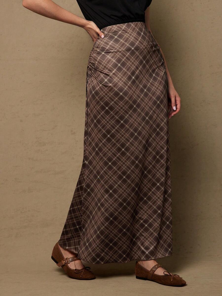 SHEIN VCAY 大码波西米亚复古棕色格子图案修身鱼尾半身裙，百搭早春新品，适合音乐节、情人节等场合。 - 咖啡棕 - 查看 1