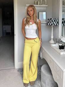 CovetEZ 女士纯色低腰休闲针织喇叭裤 - 鵝黃色 - 查看 4