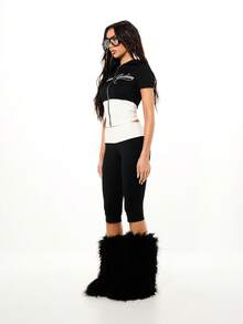 SUMWON WOMEN Quần legging lửng cạp cao phối màu tương phản với họa tiết chữ viết, thích hợp cho trang phục thường ngày thoải mái. - màu đen - Xem 5
