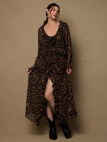 Freevana 大码女式豹纹拼接荷叶边下摆喇叭袖时尚上衣 - 卡其色 - 查看 8