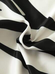 Bonvoyette 斑马纹抹胸连体泳衣，性感显瘦，春夏流行款 - 彩色 - 查看 9