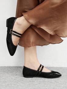 CUCCOO BIZCHIC 女士休闲百搭通勤简约搭扣平底鞋 - 黑色 - 查看 4