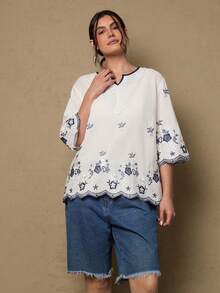 SHEIN VCAY 大码女式波西米亚风蓝色花卉刺绣七分袖衬衫，复古风格早春 - 白色 - 查看 4