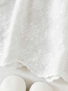 SHEIN Đầm dệt kim dài tay thêu jacquard cho bé gái mùa xuân/thu + áo lót hai dây, trang phục thường ngày mặc ở nhà, đi chơi hoặc ngoài trời. - trắng - Xem 8