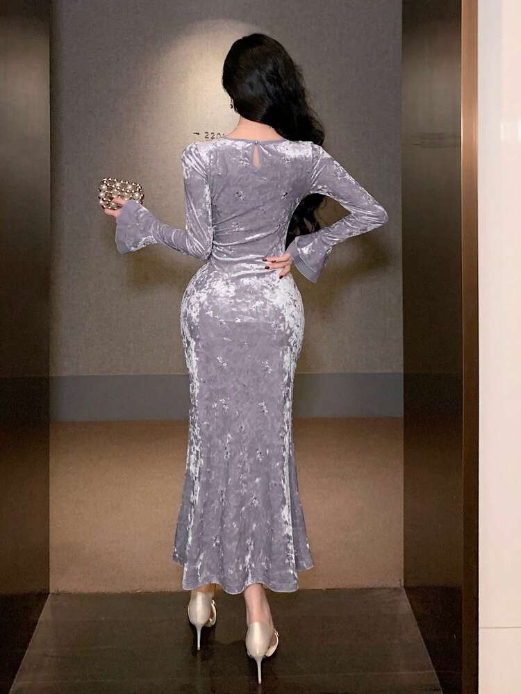 Women's Minimalist Print Long Sleeve Dress