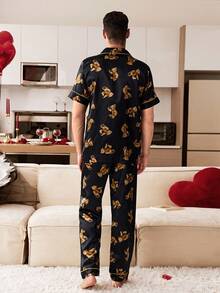 CoupledUp 可爱小熊印花撞色翻领男士家居服 - 黑色 - 查看 2
