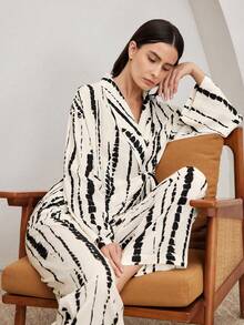 Ocili 休闲舒适柔软条纹抽象印花系带女式睡衣套装 - 彩色 - 查看 1