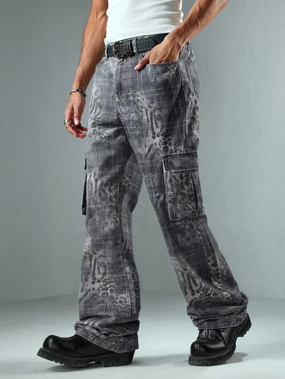 Street Life Jeans de mezclilla cargo con estampado de leopardo retro para hombres