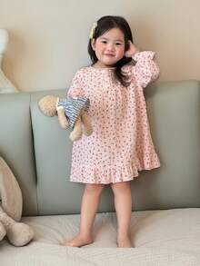 DAZY Infant/Toddler Girls' Round Neck All-Over Print Casual Comfortable Long Sleeve Pajamas