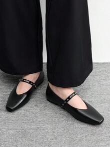 CUCCOO BIZCHIC 女士方头平底巧克力色金属扣套脚平底鞋，舒适休闲玛丽珍鞋，适合搭配连衣裙 - 黑色 - 查看 4
