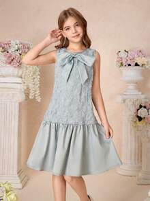 Pitira Đầm không tay cổ tròn, xếp ly, màu trơn, chất liệu satin, đính hạt cườm, thêu họa tiết, phối nhiều mảnh, trang trí nơ, viền bèo nhún, kiểu dáng công chúa lộng lẫy, phù hợp cho các dịp trang trọng, tiệc tùng, sinh nhật, mặc hàng ngày, lễ hội, họp mặt gia đình và các sự kiện đặc biệt, mặc cùng chị em gái, dễ thương, thanh lịch, ngọt ngào, phong cách retro, phù hợp cho mùa tựu trường. - màu xanh lá - Xem 3