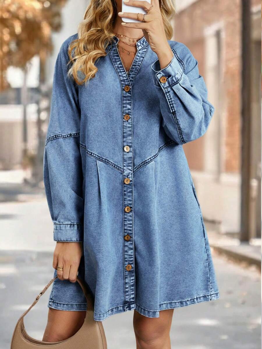 EMERY ROSE Women's V-Neck Raglan Sleeve Single-Breasted Casual Denim Dress - Blue - View 1