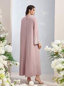 Al Najma 女士立领插肩喇叭袖宽松土耳其长款连衣裙，阿拉伯传统风格 - 粉色 - 查看 6