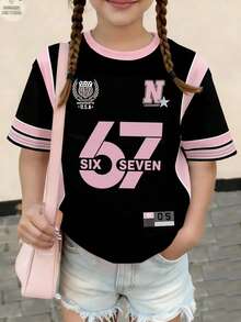 Sparklyn 1件少女67号足球球衣风格印花T恤 - 宽松足球球衣款式，醒目的67号印花，圆领，可机洗，适合训练和日常休闲穿着，四季皆宜 - 粉色 - 查看 1