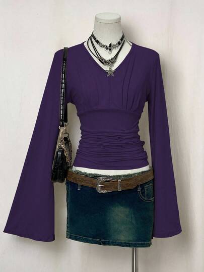 EgrlEra Women's Solid Color Minimalist Waist Cinched Long Sleeve T-Shirt, Everyday Wear