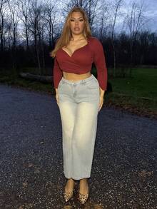 MelDlgn Jeans rectos de talla grande de corte regular en color azul