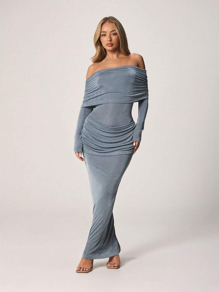 MISSGUIDED Abito lungo da sera con spalle scoperte, maniche lunghe, arricciatura sui fianchi e drappeggio aderente, adatto per occasioni formali e feste