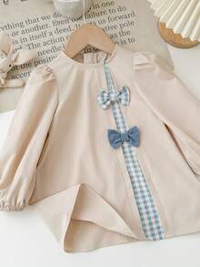 SHEIN Baby Girl Elegant Cute Bow Patchwork Plaid Short Sleeve Dress Elegant And Adorable Short-Sleeved Dresses For Baby Girls, Featuring 3D Bow Detailing And Plaid Trim; Cute And Casual Khaki Dresses; Blue And White Plaid Dresses With 3D Bow Detailing; Puff Sleeve Dresses; Suitable For Both Indoor And Outdoor Wear. - Multicolor - View 7