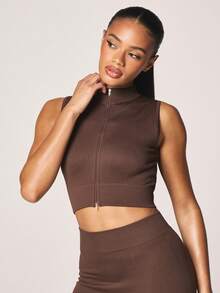 MISSGUIDED Conjunto de dos piezas a juego de top corto con cremallera acanalado y leggings sin costuras de cintura alta para hacer ejercicio, ropa deportiva de otoño e invierno - Marrón - Ver 4