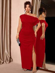 Allurite Plus Size Women's Solid Color Elegant Asymmetric Neck Bodycon Dress With High Slit - Red - View 6