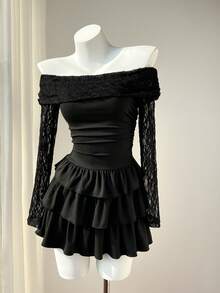 Elamini 女士黑色蕾丝拼接无肩带露肩长袖修身荷叶边下摆A字迷你连衣裙，时尚欧美性感度假风 - 黑色 - 查看 5