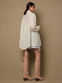 SHEIN VCAY 大码复古优雅波西米亚风钩编蕾丝拼接长袖衬衫，新款春季女式衬衫上衣 - 杏色 - 查看 2