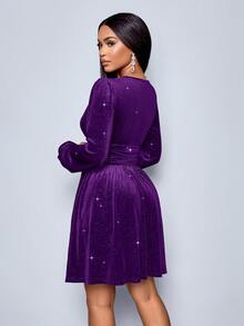 SOLERSUN Women's Winter Holiday Clothing, Elegant And Sexy New Year's Party, Christmas, Burgundy Knitted V-Neck Waist Gathered Waist Small A Hem Sequined Fabric Mini Skirt - Purple - View 2