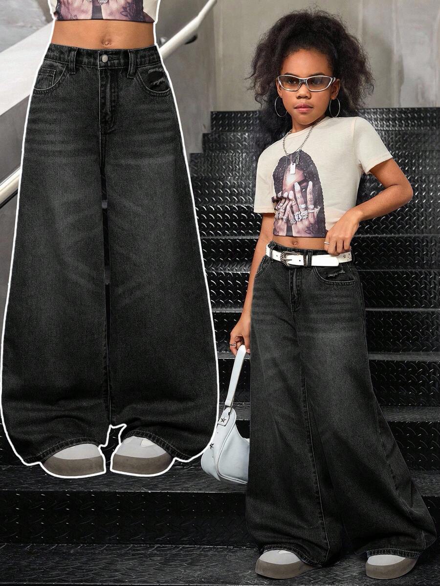 SHEIN Quần jean denim ống rộng cạp cao, họa tiết ngôi sao, tua rua, rách nhẹ, kiểu dáng thời trang Y2K thập niên 90 dành cho bé gái, gấu quần cắt thô và túi xéo, phong cách thường ngày thoải mái, tối giản, thiết thực, đa năng, chất liệu mềm mại, thích hợp cho mùa thu đông, đi học, lễ hội, thời trang đường phố. - màu đen - Xem 1