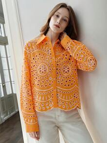 Frievida 女士衬衫，领口和下摆饰有精美的激光切割刺绣细节，欧式风格 - 橘色 - 查看 6