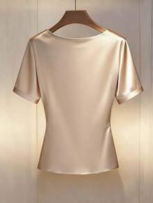 Airaco 优雅修身交叉V领褶皱腰部纽扣短袖女式衬衫 - 杏色 - 查看 2