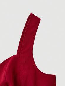 SHEIN MOD Áo tank top lửng màu đỏ đa năng, cỡ lớn, có dây đeo điều chỉnh được, phù hợp cho ngày Valentine, tiệc sinh nhật, mặc hàng ngày, kiểu dáng đứng dáng. - Đỏ - Xem 4