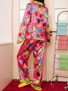 Chillnights 女士休闲 Y2K 撞色水果、爱心和花朵印花缎面翻领纽扣长袖睡衣套装 - 彩色 - 查看 4