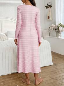 SHEIN 条纹印花纽扣V领长袖休闲孕妇连衣裙/睡裙