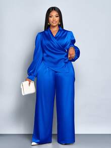 SOLERSUN 秋冬大码女装 初秋女装 杏色梭织亮面面料 日常休闲优雅通勤长袖裹身深V领褶裥不对称下摆修身衬衫上衣 系带打结阔腿裤套装 两件套 - 寶藍色 - 查看 5