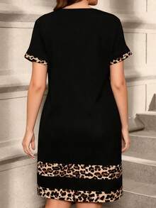 Women's Heart Print Round Neck Short Sleeve Casual T-Shirt Dress